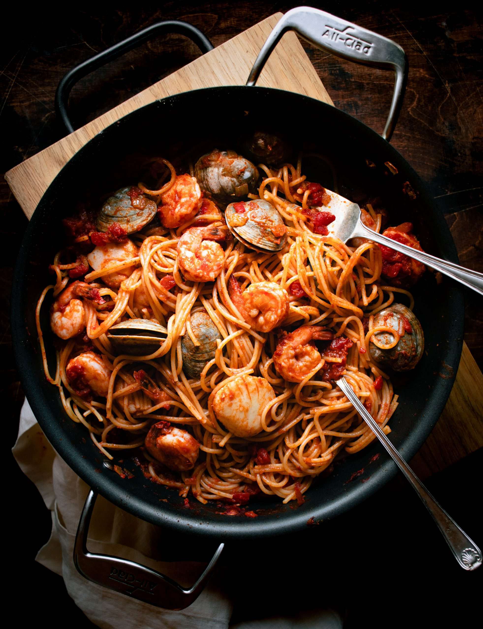 White Wine & Tomato Seafood Pasta - Kate-Cooks